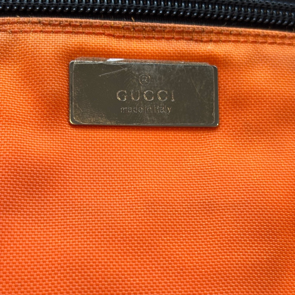 Gucci Orange Fabric with Metallic Logo Plate Pouch - Picture 3 of 9